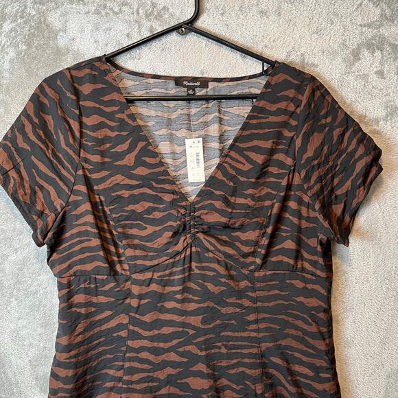 Madewell V-neck Mini Dress Women's Abstract Animal Size 10 Brown Black - Picture 3 of 7